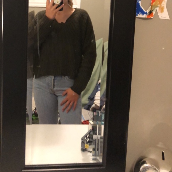 Cute knitted sweater - Picture 2 of 3